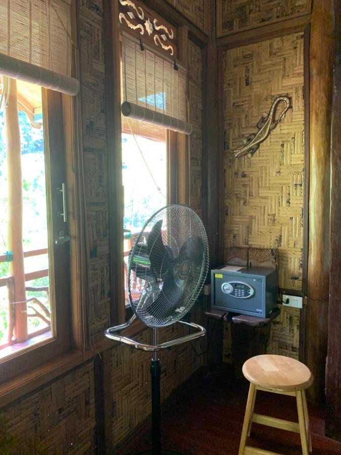 Kupu Kupu Garden Guest House & Cafe Bukit Lawang Bagian luar foto