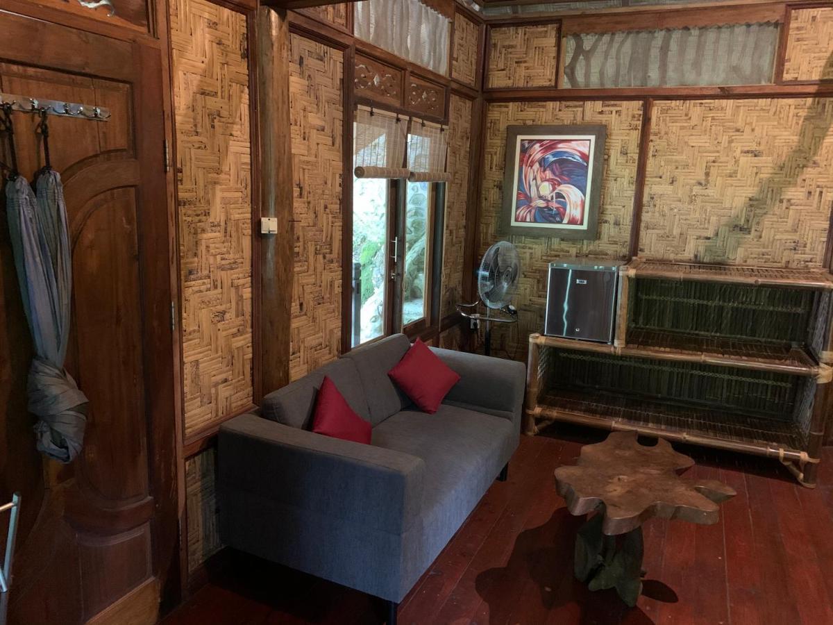 Kupu Kupu Garden Guest House & Cafe Bukit Lawang Bagian luar foto